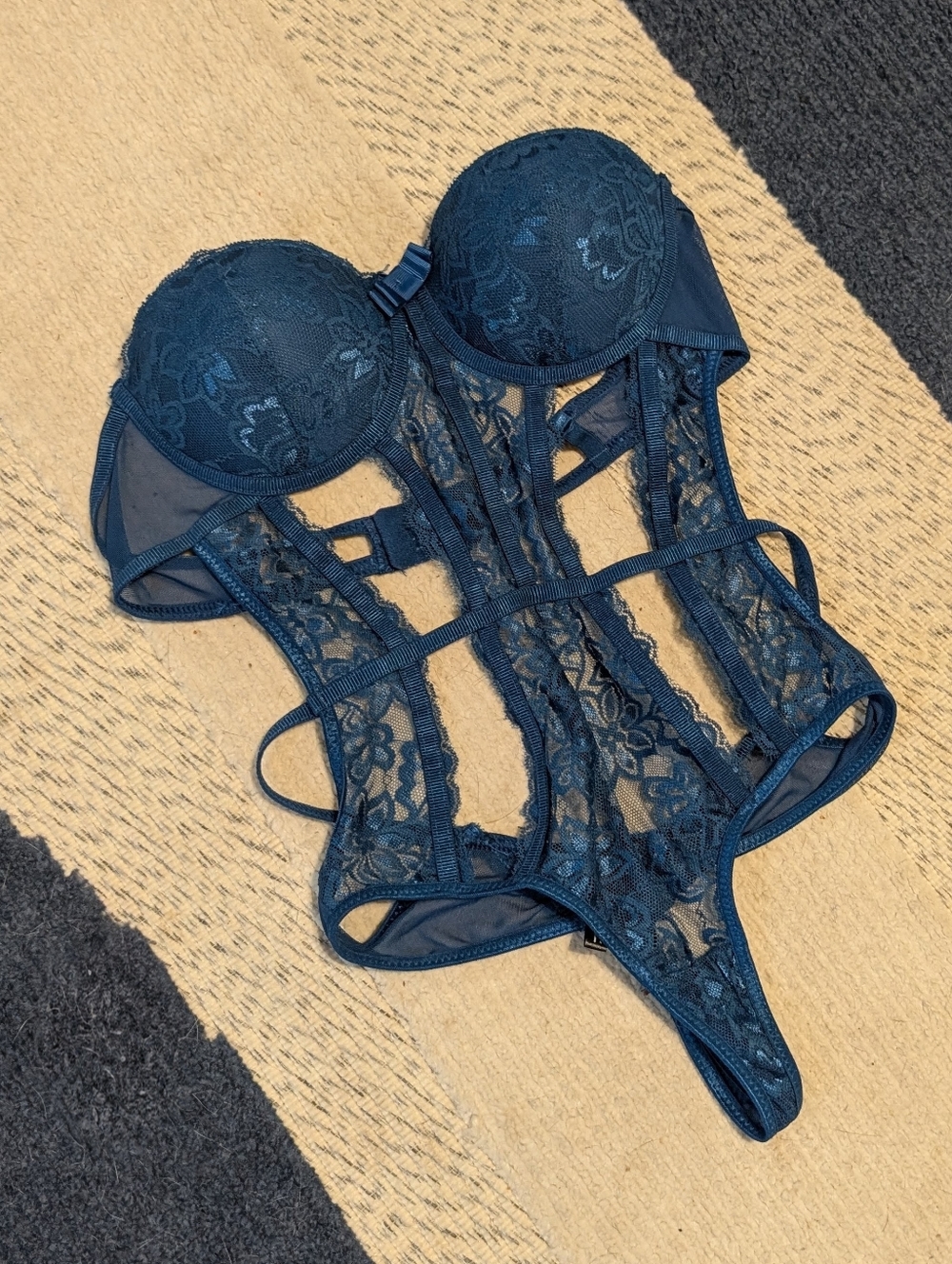 BodyRage Strapless Teal Lace Bodysuit Teddy Sexy Lingerie M Medium